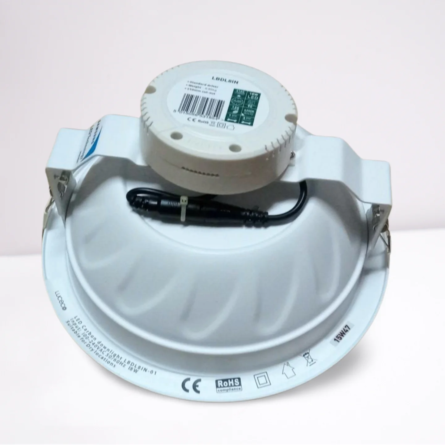 luceco_led_carbon_230mm_lbdl8in_18w_led_4200k_natural_white__4_